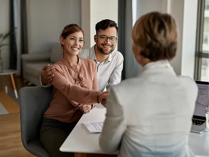 Cliente feliz tras empeñar joyas en PRESTA PRENDA